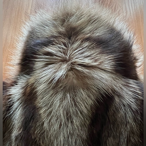 Vintage Natural Raccoon Fur Jacket 30” Let-Out Construction Small Collar Size M - Picture 9 of 15